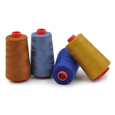 40/2 طول مخصص 100٪ خيط حياكة بوليستر مغزول AA GRADE