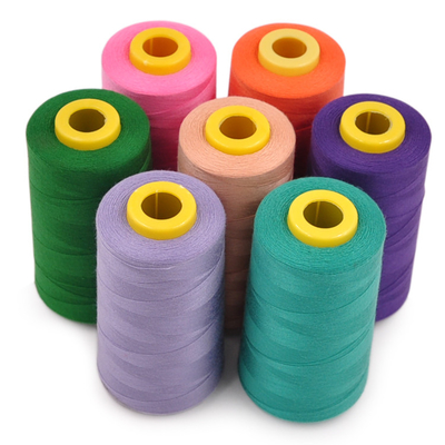 شينو 40 2 آلة خياطة صناعية خيط بوليستر Tkt 120 مخروط 5000 ياردات 40s/2 20/2 Wholesale Hilo De Coser Polies