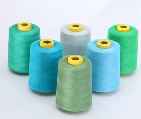 متعدد الألوان 40/2 100 ٪ نسج خيوط البوليستر الخياطة ل Overlock