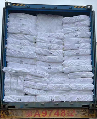 40/2 100% الخيوط المقطعة من البوليستر للخيوط الخياطة من البوليستر 1.25 كجم / مخروط