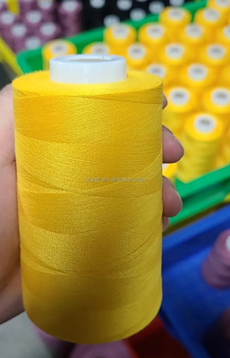 40s/2 الأسود الأبيض الأحمر متعدد الألوان 100% غزل الخياطة البوليستر 3000Y 5000Y 10000 ياردات